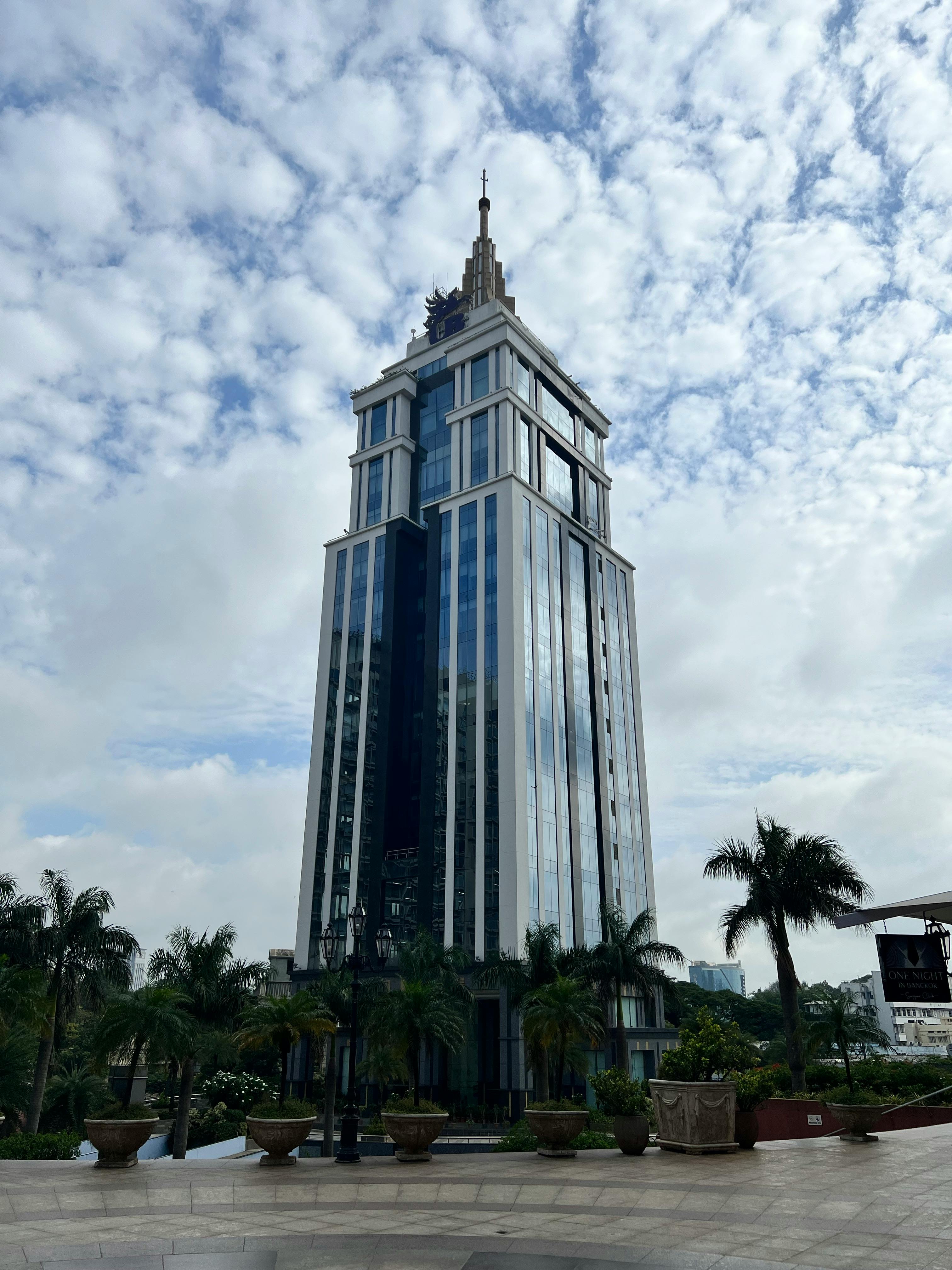 Best real estate apps in India 2026 — HomePage #1 in Bangalore